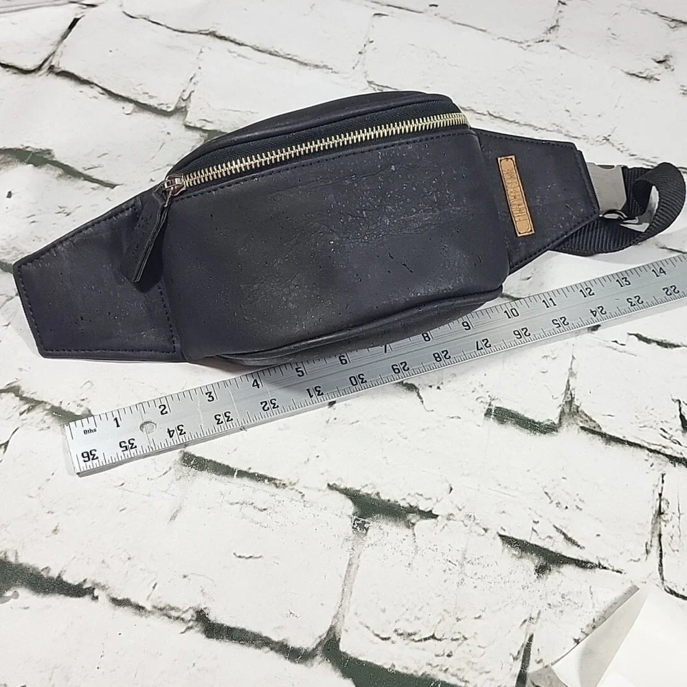 Tiradia Cork Journey Belt Bag‎ Fanny Pack Black Vegan Leather Eco Wanderer